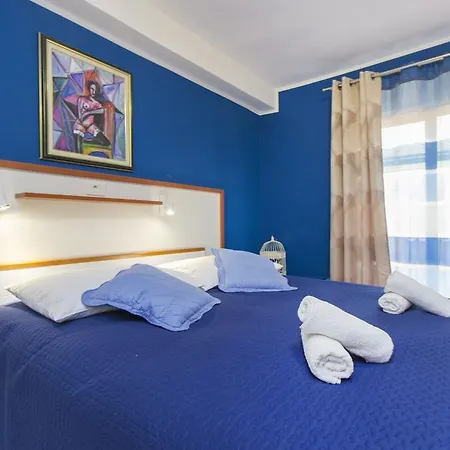 Guest house Marija 3*