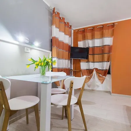 Marija 3* Skradin