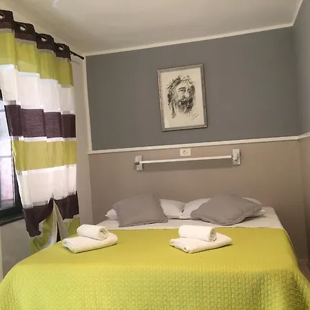 Marija Guest house 3*